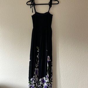 NWOT Women’s Hawaiian Dress